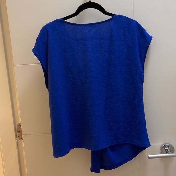 Zara sleeveless blouse - Picture 2 of 3